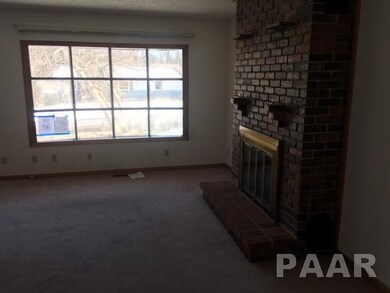 2015 N Hillside Ct, Peoria, IL 61604 - photo 7