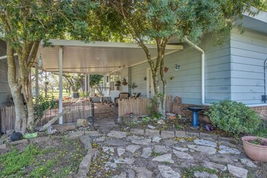 6002 Mineral Wells Hwy, Weatherford, TX 76088 - photo 4