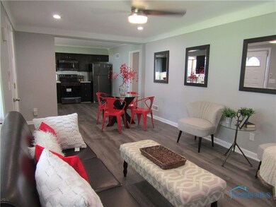 2240 Tremainsville Rd, Toledo, OH 43613 - photo 5