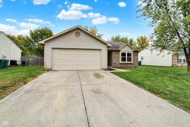 2855 Fieldstone Ct, Franklin, IN 46131 - photo 3