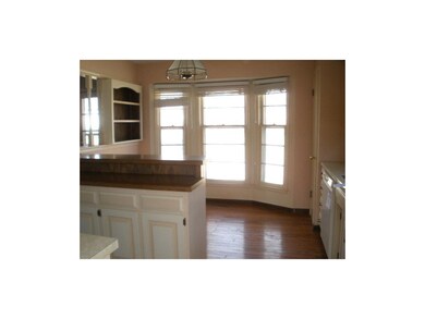 408 N Adams St, Raymore, MO 64083 - photo 6