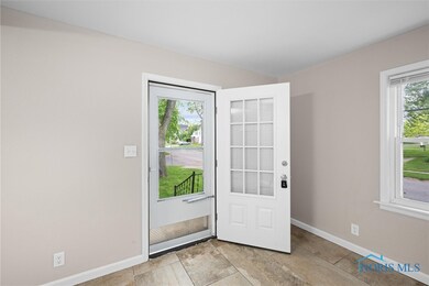 3756 Doty Dr, Toledo, OH 43613 - photo 6