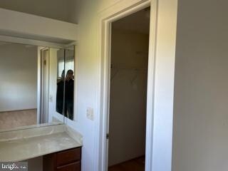 13346 Burkitts Rd, Fairfax, VA 22033 - photo 7