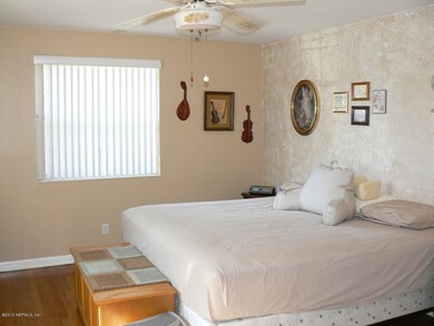 812 Acapulco Rd, Jacksonville, FL 32216 - photo 7