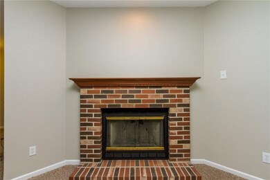 10236 Hatherley Way, Fishers, IN 46037 - photo 4