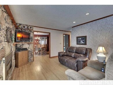 5808 Scenic Dr, Minnetonka, MN 55345 - photo 2