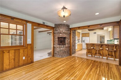 22418 Venido Rd, Woodland Hills, CA 91364 - photo 7