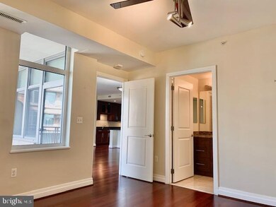 One Park Crest unit 1703, McLean, VA 22102 - photo 3