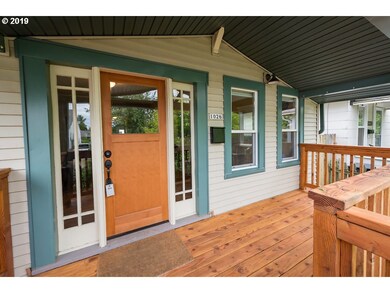 1026 N Winchell St, Portland, OR 97217 - photo 2