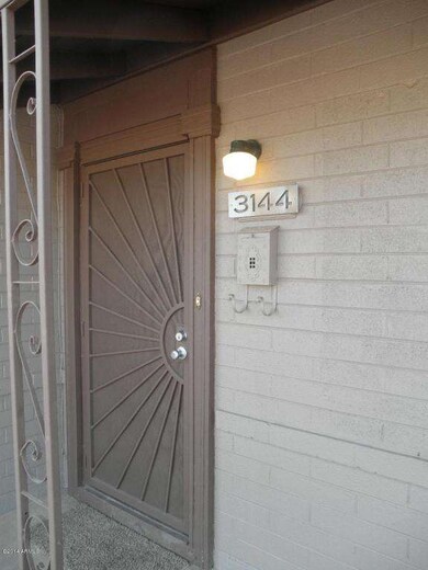 20thPlaceFrontDoor