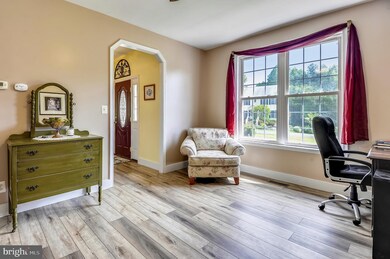 5300 Sheridan Point Rd, Prince Frederick, MD 20678 - photo 7