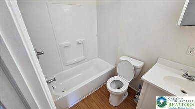 844 N Elliger St, Allentown, PA 18102 - photo 7