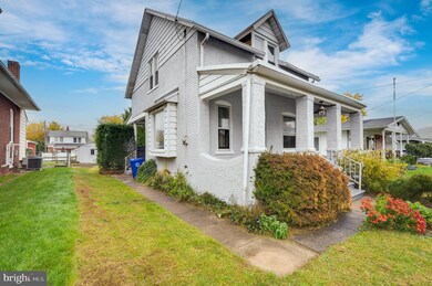 3317 Ridgeway St, Reading, PA 19605 - photo 3