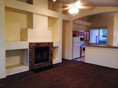 150 S Pineview Place, Chandler, AZ 85226 - photo 2