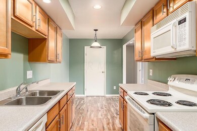 T 991 Manor Ln Unit S00020
