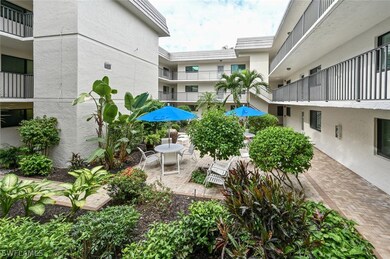 788 Park Shore Dr unit C25, Naples, FL 34103 - photo 2