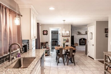 69 Pond St, Newton, NH 03858 - photo 6