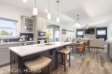 40-web-or-mls-9235-bigleaf-dr
