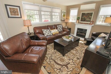 1011 Main St, Schwenksville, PA 19473 - photo 2