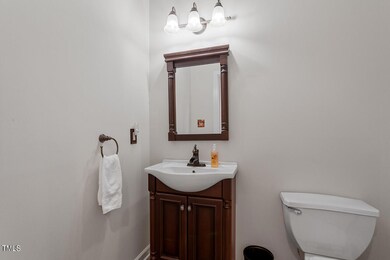 2206 Templeton Gap Drive_25