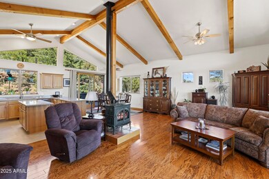 Living Room (3)