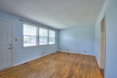 4003 Glenrose Dr, Columbia, TN 38401 - photo 7