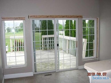 4000 Windsor Ct, Genoa, OH 43430 - photo 6