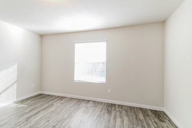 10311 Blue Wonder Ln, Houston, TX 77044 - photo 5