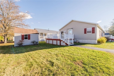 38 Hummingbird Ln, Tiverton, RI 02878 - photo 6