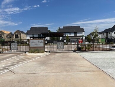 1117 Highland Square Ln, Houston, TX 77091 - photo 2