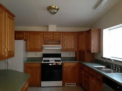 127 Stone Ridge Rd, Indiana, PA 15701 - photo 2