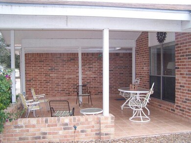 916 Citrus Dr unit 121 Phase I, Alamo, TX 78516 - photo 2