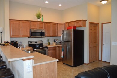 1514 Asbury Ln, Waterloo, IA 50701 - photo 6