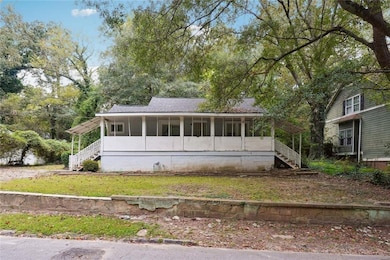 784 Commercial Ave NW, Atlanta, GA 30318 - photo 2