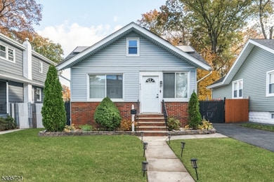 403 John St, Roselle, NJ 07203 - photo 2