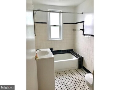2910 Royden St, Camden, NJ 08105 - photo 7