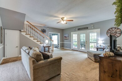105 Stowers Ln, Shelbyville, TN 37160 - photo 5