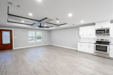 1306 Virginia Ave, Nacogdoches, TX 75964 - photo 4