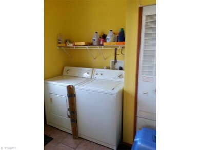 731 Community Rd, Sheffield Lake, OH 44054 - photo 5