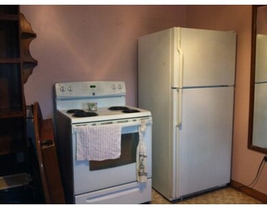 19 Plymouth St, Pittsfield, MA 01201 - photo 7