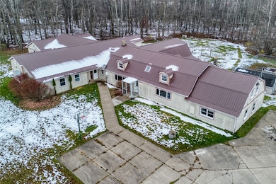 39132 Mount Pleasant Rd, Spartansburg, PA 16434 - photo 2