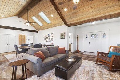 8 Hanney Ln, Bella Vista, AR 72714 - photo 2