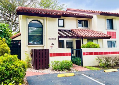 10851 Palm Lake Ave unit 201, Boynton Beach, FL 33437 - photo 2