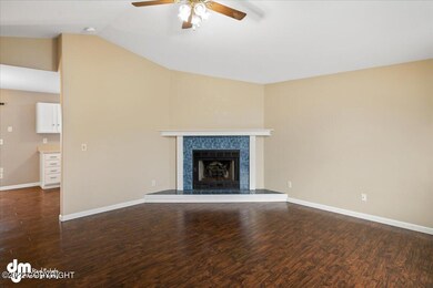 07-Living Room_ELI02355