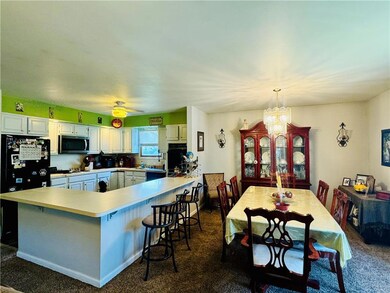 1207 Potomac St, Allentown, PA 18103 - photo 4