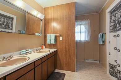 4043 E Ludlow St, Rolling Prairie, IN 46371 - photo 7