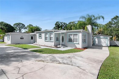 Tons of space for parking AND Circular Driveway!