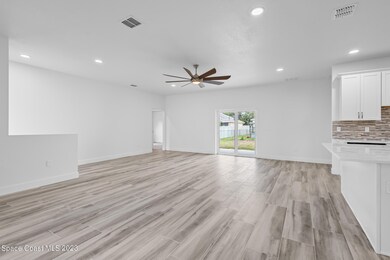 Large living & dining