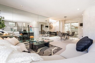 Open Design Living & Dining Room