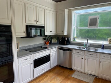 10449 Old White Horse Rd, Travelers Rest, SC 29690 - photo 7